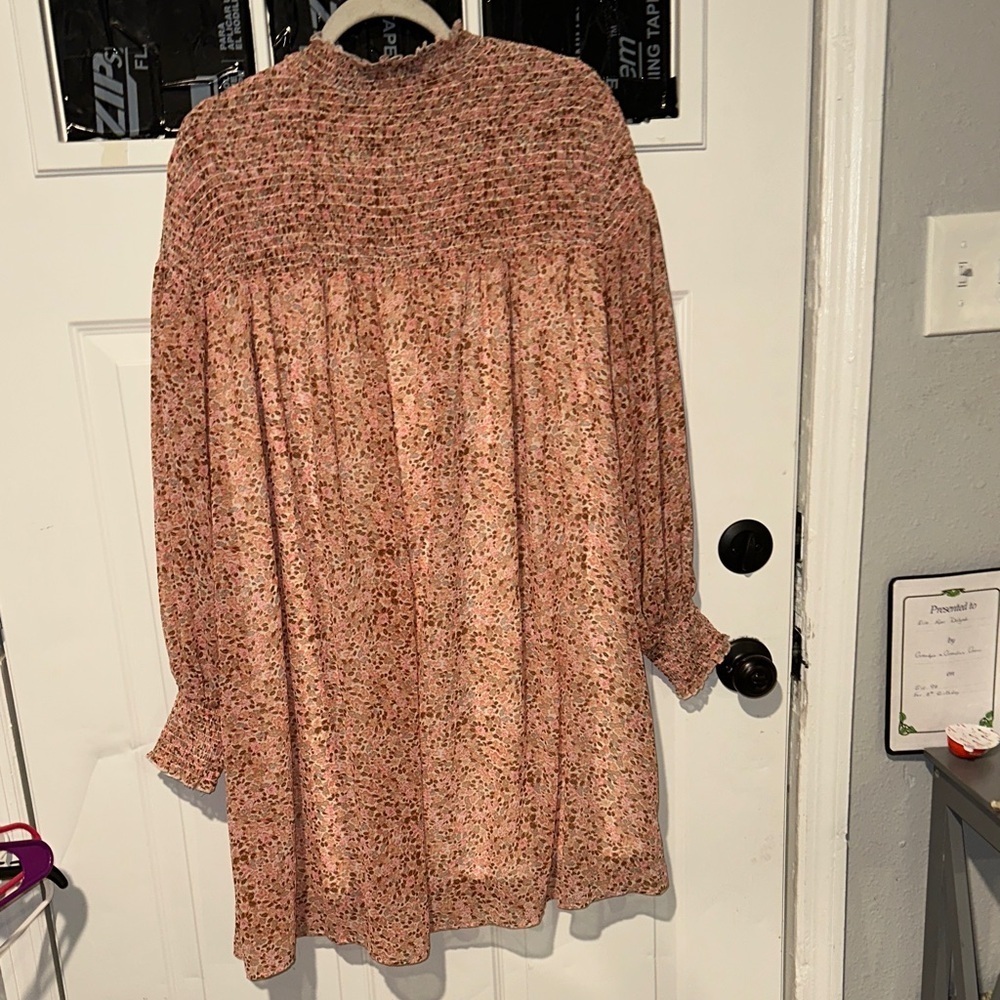 Multicolor Textured Long Sleeve Dress - Picture 8 of 8